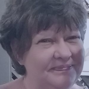 Meet your Posher, Lynette